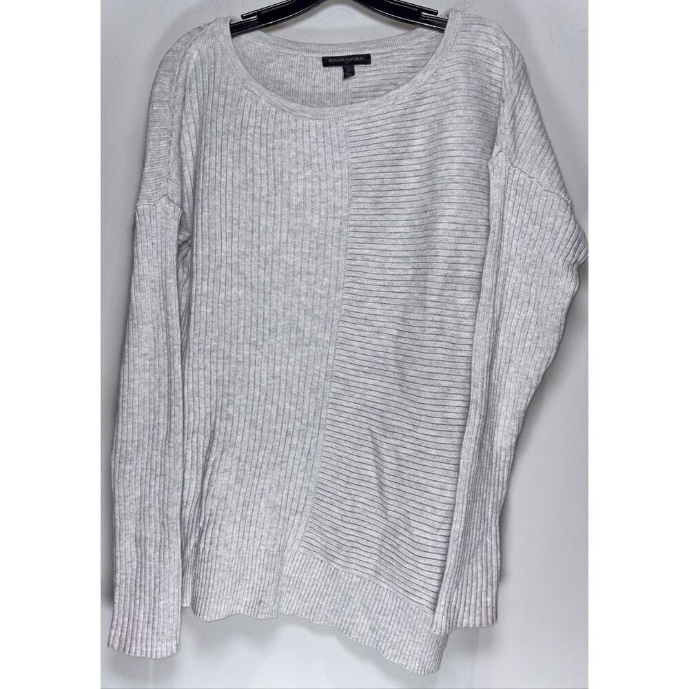 Banana republic sweater size small